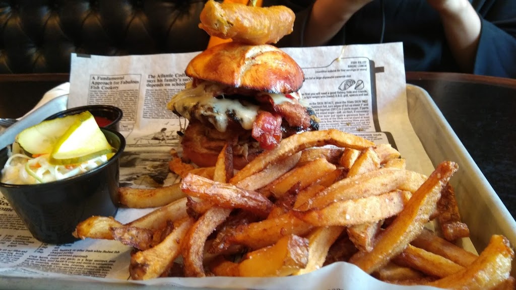 The Celtic Hearth | 300 Water St, St. Johns, NL A1C 1B8, Canada | Phone: (709) 576-2880