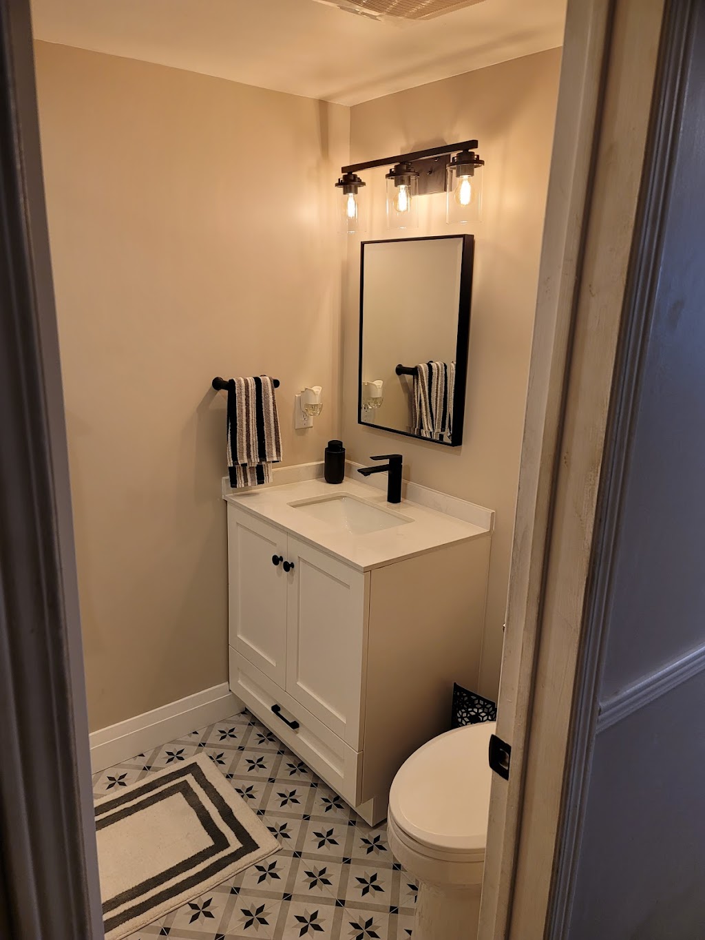 Kingdom Renovations | 15 Lund Ave, Etobicoke, ON M9V 1E9, Canada | Phone: (647) 331-5973