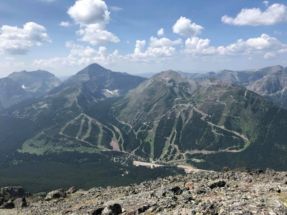 Castle Mountain Ski Lodge | Box 566, Pincher Creek No. 9, AB T0K 1W0, Canada | Phone: (403) 627-5121
