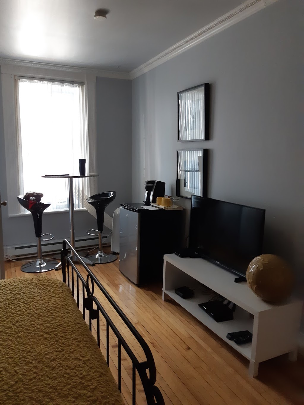 Le Gite du Huard | 42 Rue Saint Louis, Trois-Rivières, QC G9A 1T5, Canada | Phone: (819) 375-8771
