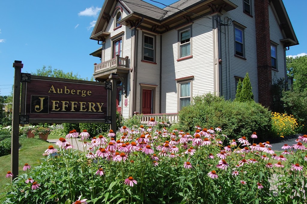 Auberge Jeffery | 91 Rue Water, Danville, QC J0A 1A0, Canada | Phone: (819) 839-2711