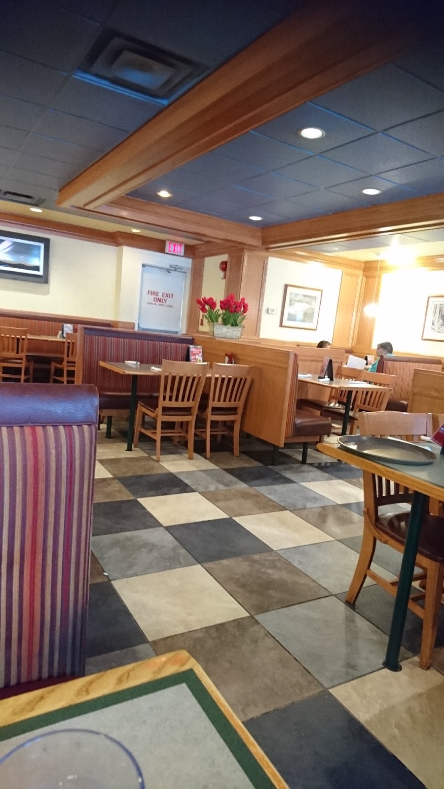 Swiss Chalet Rotisserie & Grill | 5658 Signal Hill Centre SW, Calgary, AB T3H 3P8, Canada | Phone: (587) 864-7210