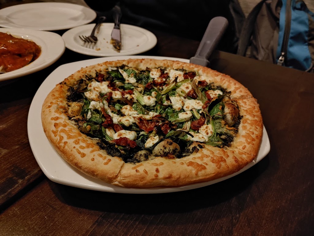 Theo’s Eatery | 214 Memorial Ave, Orillia, ON L3V 5X6, Canada | Phone: (705) 329-4444