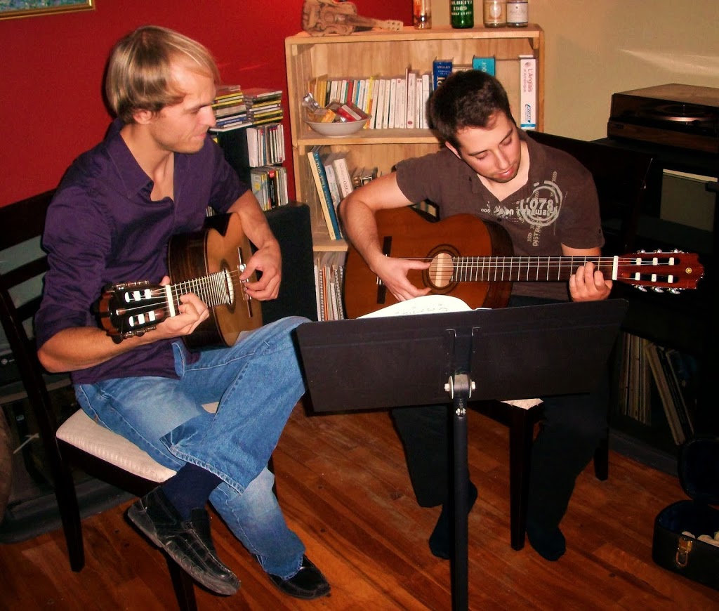 Guitare Évasion | 9647 Rue de Lille, Montréal, QC H2B 2P6, Canada | Phone: (514) 266-4335