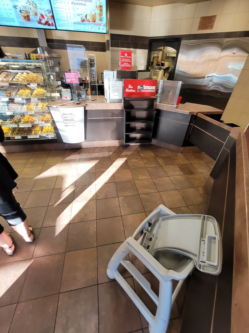 Tim Hortons | 805 Bd Monseigneur-Langlois, Salaberry-de-Valleyfield, QC J6S 4V3, Canada | Phone: (450) 377-8401