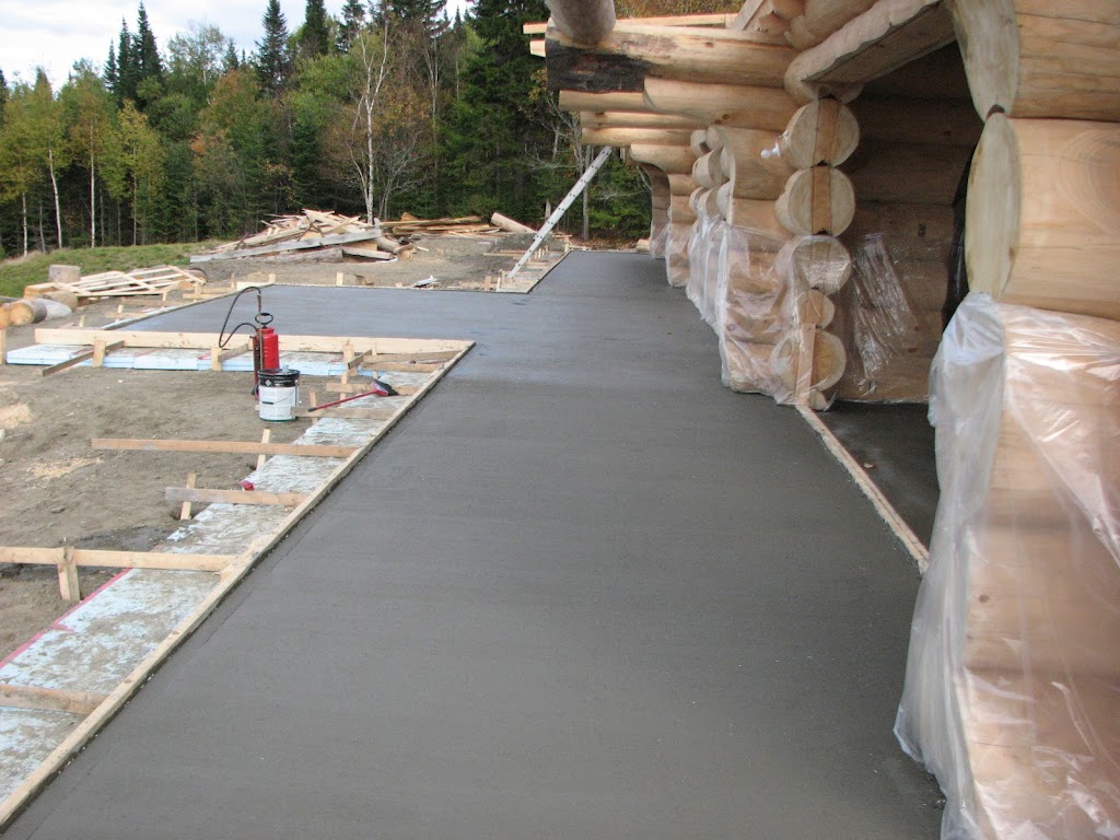 Béton Expert Pascal Corriveau | 303 Rue Roussin Vigneux, Windsor, QC J1S 3C2, Canada | Phone: (819) 574-4696
