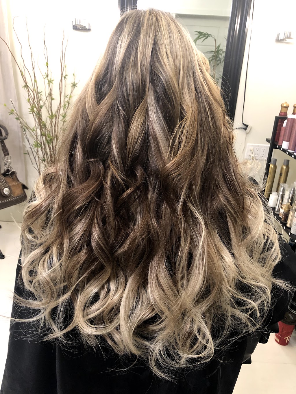 Hot Hair Extensions Edmonton | 560 Wolf Willow Rd NW, Edmonton, AB T5T 1E5, Canada | Phone: (403) 813-6691