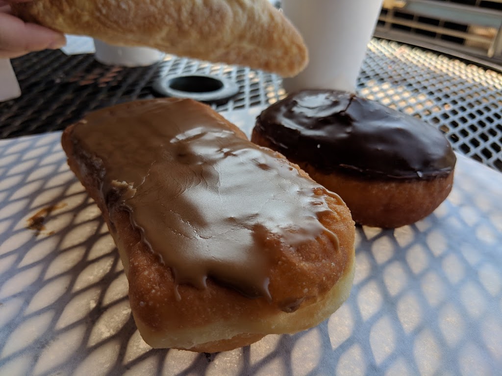 Lafeens Family Pride Donuts and Ice Cream | 1466 Electric Ave, Bellingham, WA 98229, USA | Phone: (360) 647-1703