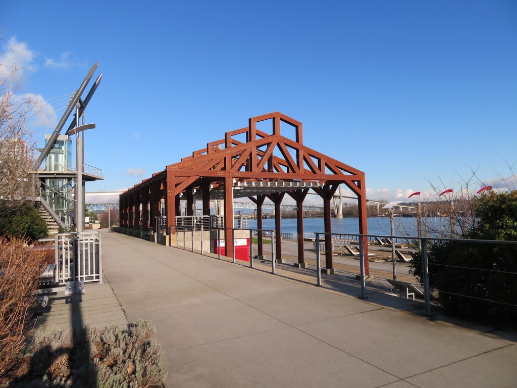 Westminster Pier Park | 1 6th St, New Westminster, BC V3M 6Z6, Canada | Phone: (604) 527-4567