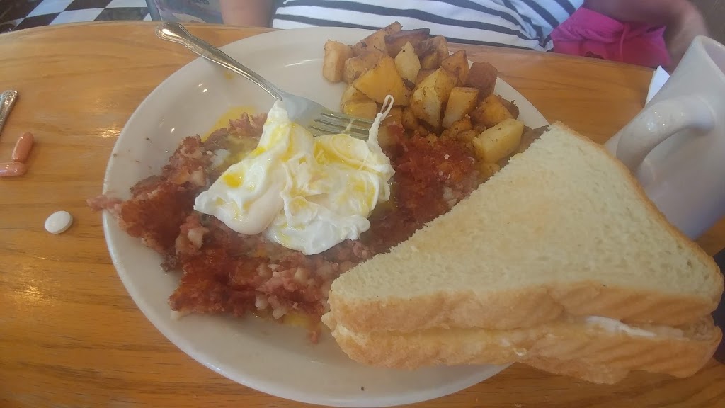 Emilys Family Diner | 9980 Main St, Clarence, NY 14031, USA | Phone: (716) 759-1886