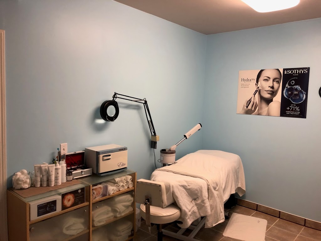 Phans Esthetics | 248 Panamount Hill NW, Calgary, AB T3K 5M4, Canada | Phone: (403) 874-1826