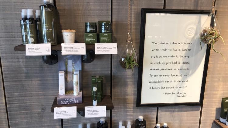 The Dragonfly Room Salon Spa | 32 Matchedash St N #101, Orillia, ON L3V 4T6, Canada | Phone: (705) 326-1028