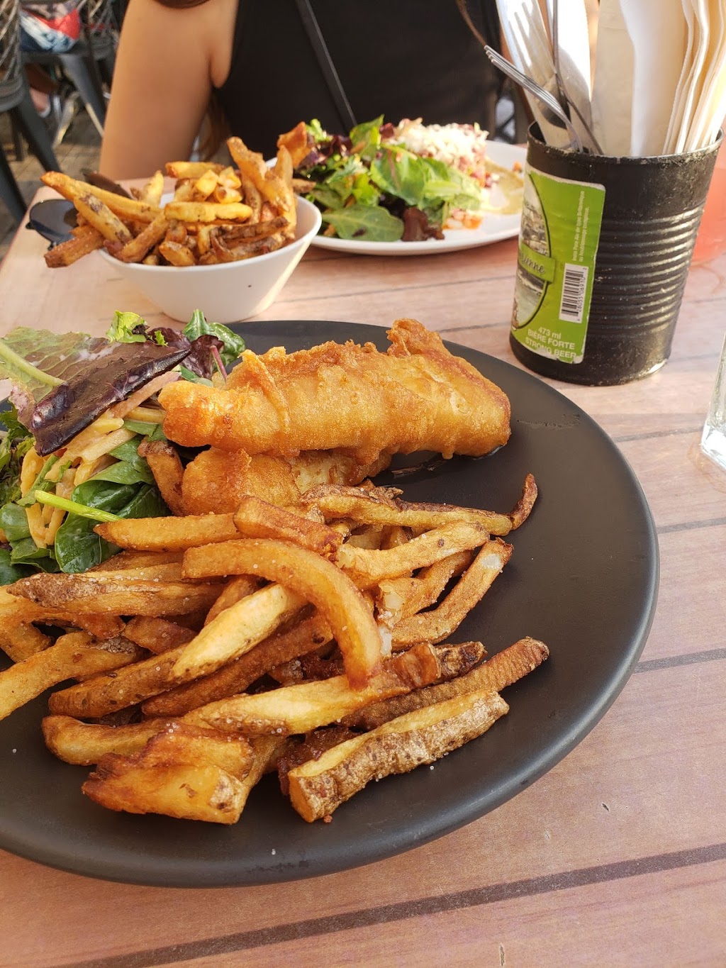 Corsaire Pub | 5955 Rue Saint-Laurent #101, Lévis, QC G6V 3P5, Canada | Phone: (418) 380-2505