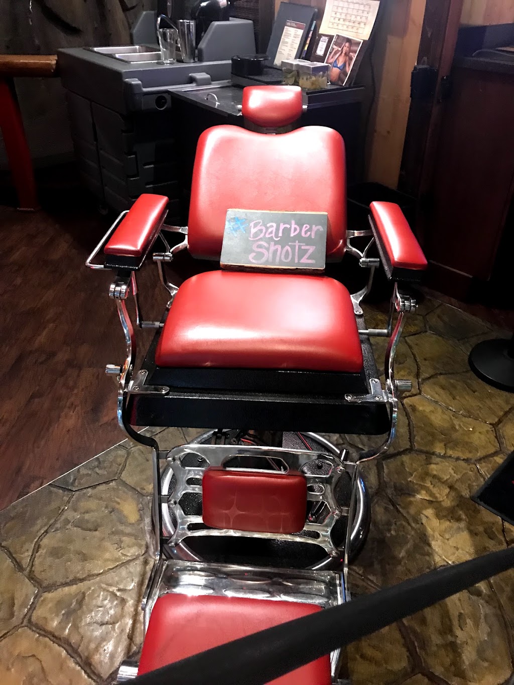 Face 2 Face Salon | 13446 108 Ave, Surrey, BC V3T 2K1, Canada | Phone: (604) 593-3235