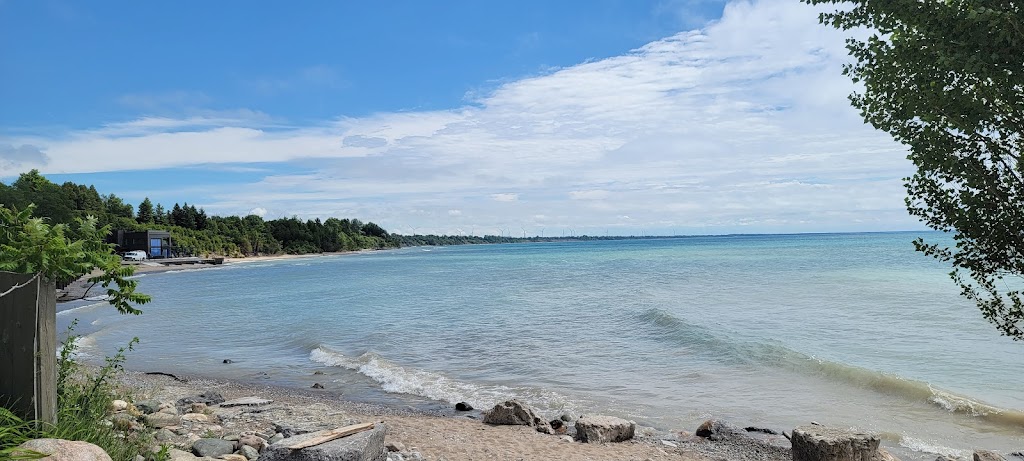 Campbell Cottage | 33809 Campbell Ave, Zurich, ON N0M 2T0, Canada | Phone: (519) 577-1955