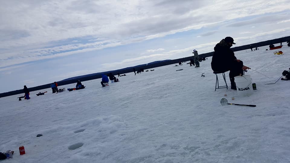 Centre de pêche sur glace | 340 Route du Long-Sault, Saint-André-dArgenteuil, QC J0V 1X0, Canada | Phone: (450) 537-3100