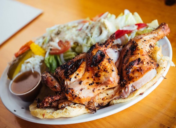 Delibees | 24 Av de la Baie de Valois, Pointe-Claire, QC H9R 4B3, Canada | Phone: (514) 693-1163