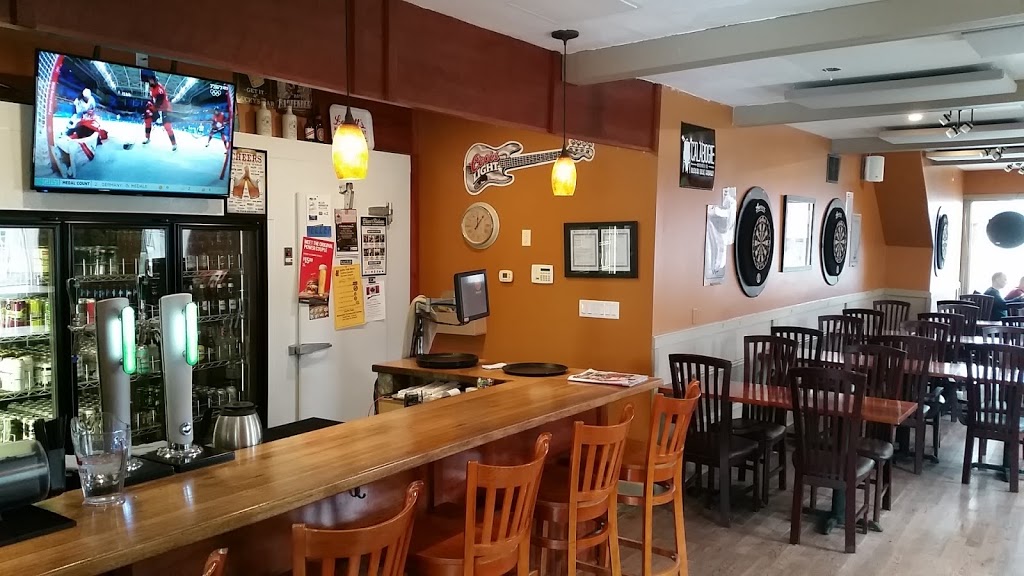 Fort Hemlock | 32 Beckwith St S, Smiths Falls, ON K7A 2A8, Canada | Phone: (613) 283-2000