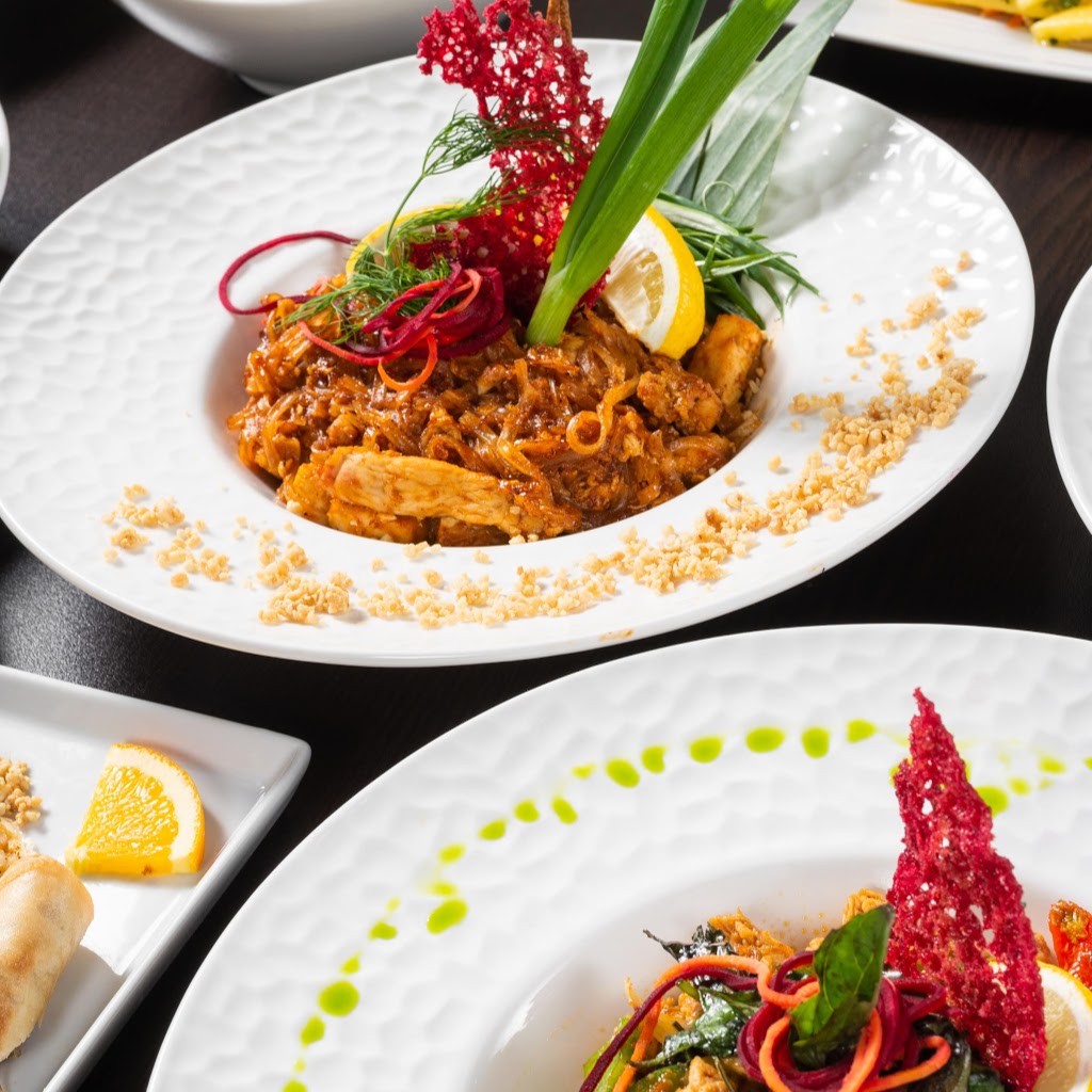 Thai One on Dundas | 3132 Dundas St W, Toronto, ON M6P 2A1, Canada | Phone: (416) 516-8080