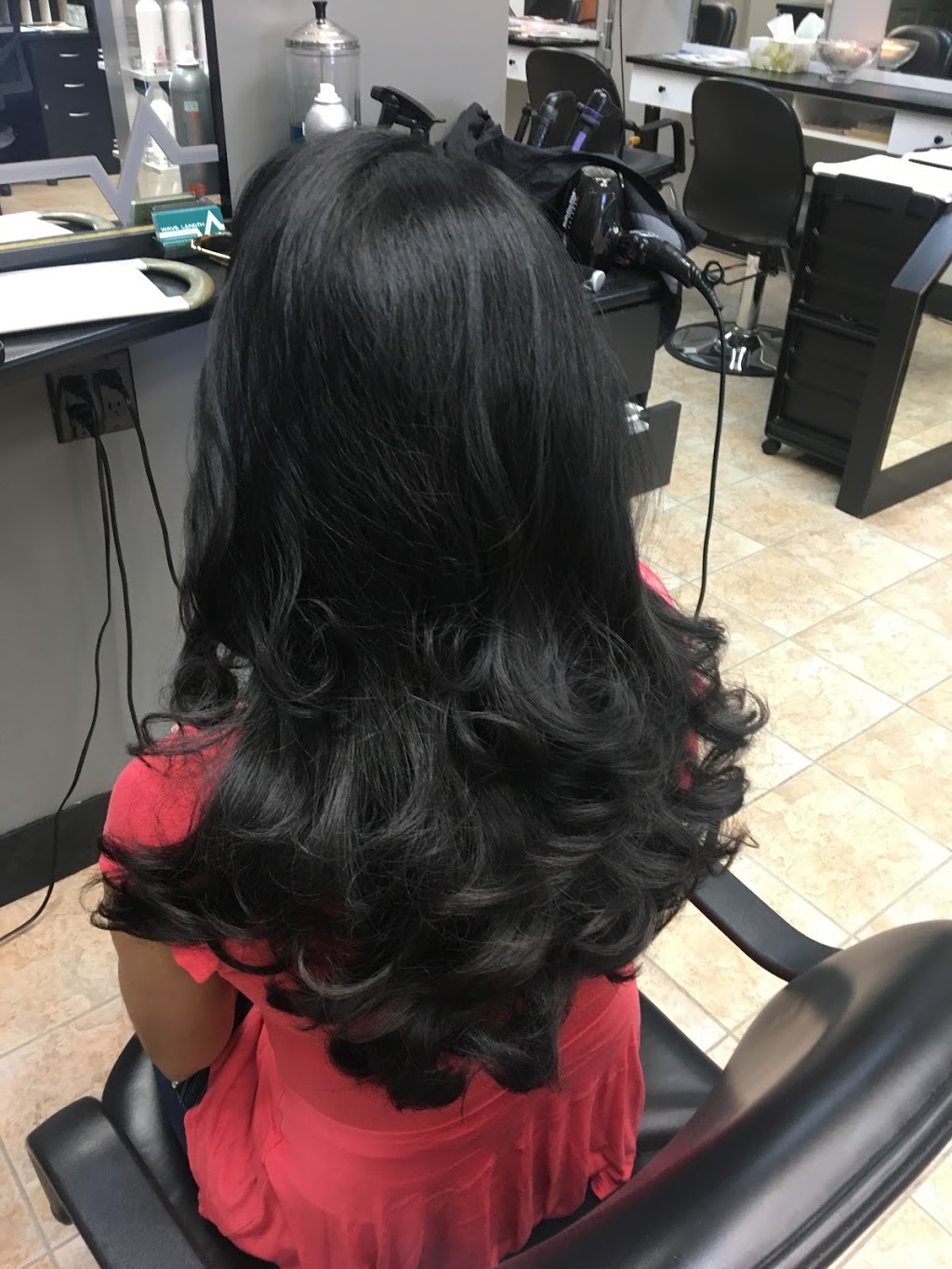 Wavelength Hair Salon Waterloo | 450 Columbia St W, Waterloo, ON N2T 2W1, Canada | Phone: (519) 746-8764