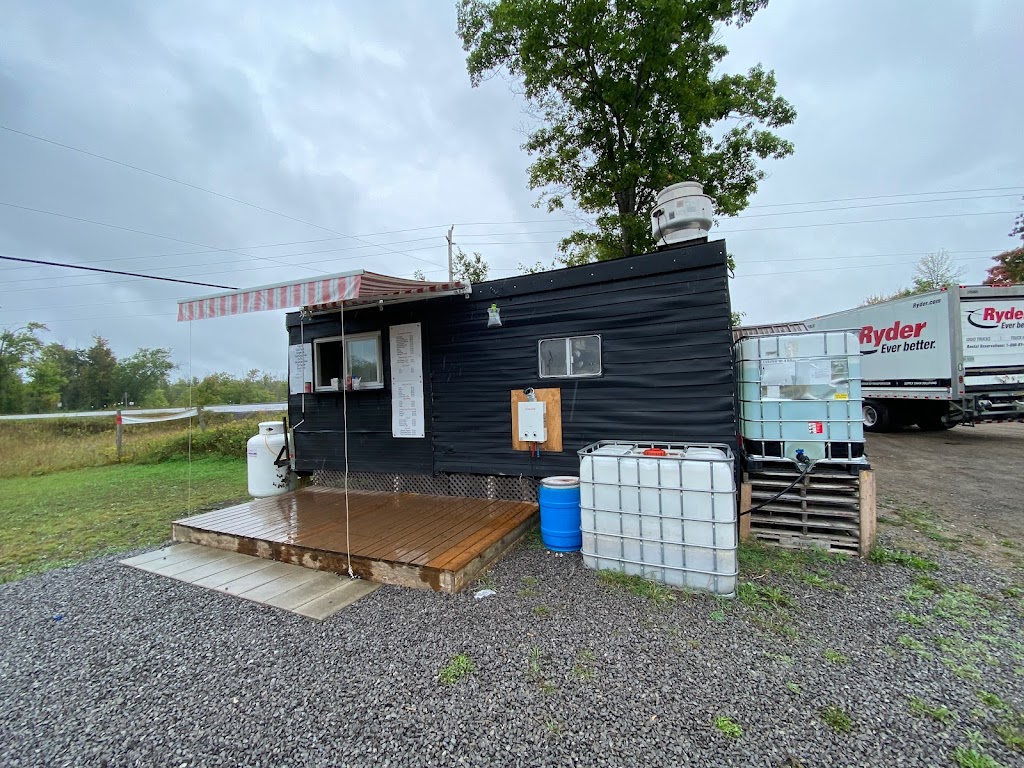 Sizzling & Fried | 8 Marmora Mine Rd, Marmora, ON K0K 2M0, Canada | Phone: (613) 922-5206