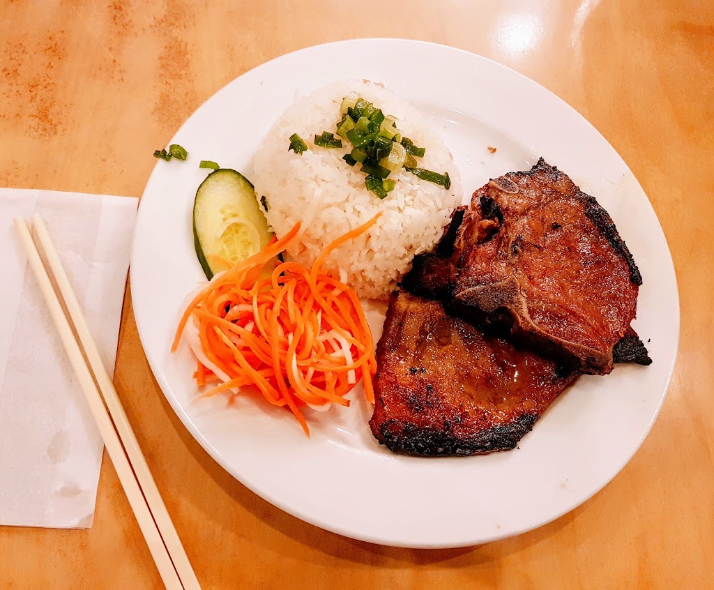 Pho Mi 89 | 2501 Prince Michael Dr, Oakville, ON L6H 7P1, Canada | Phone: (905) 257-8088