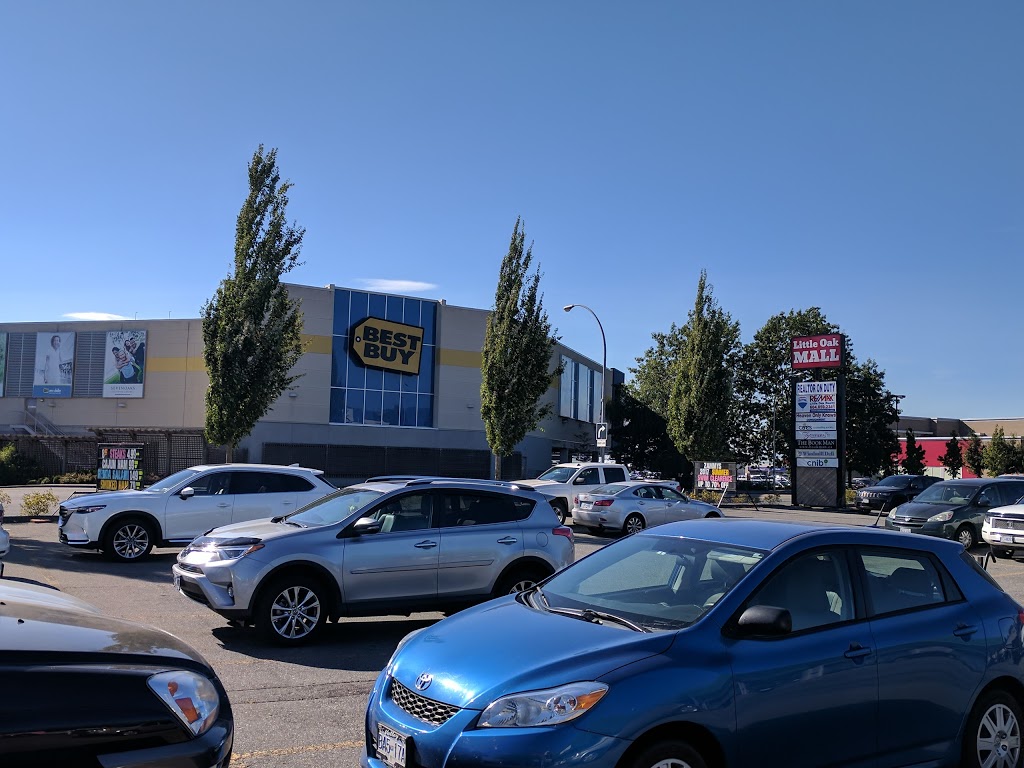RE/MAX Little Oak Realty | 2630 Bourquin Crescent W #9, Abbotsford, BC V2S 5N7, Canada | Phone: (604) 859-2341