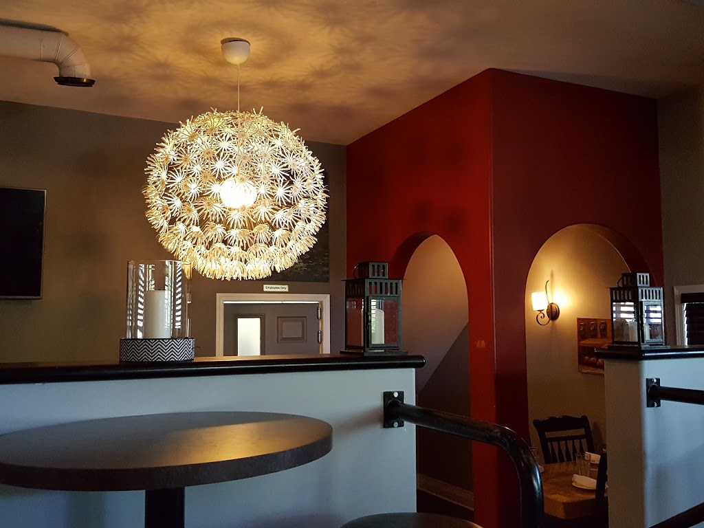 Chaise Café & Lounge | 271 Provencher Blvd, Winnipeg, MB R2H 0G6, Canada | Phone: (204) 504-4012