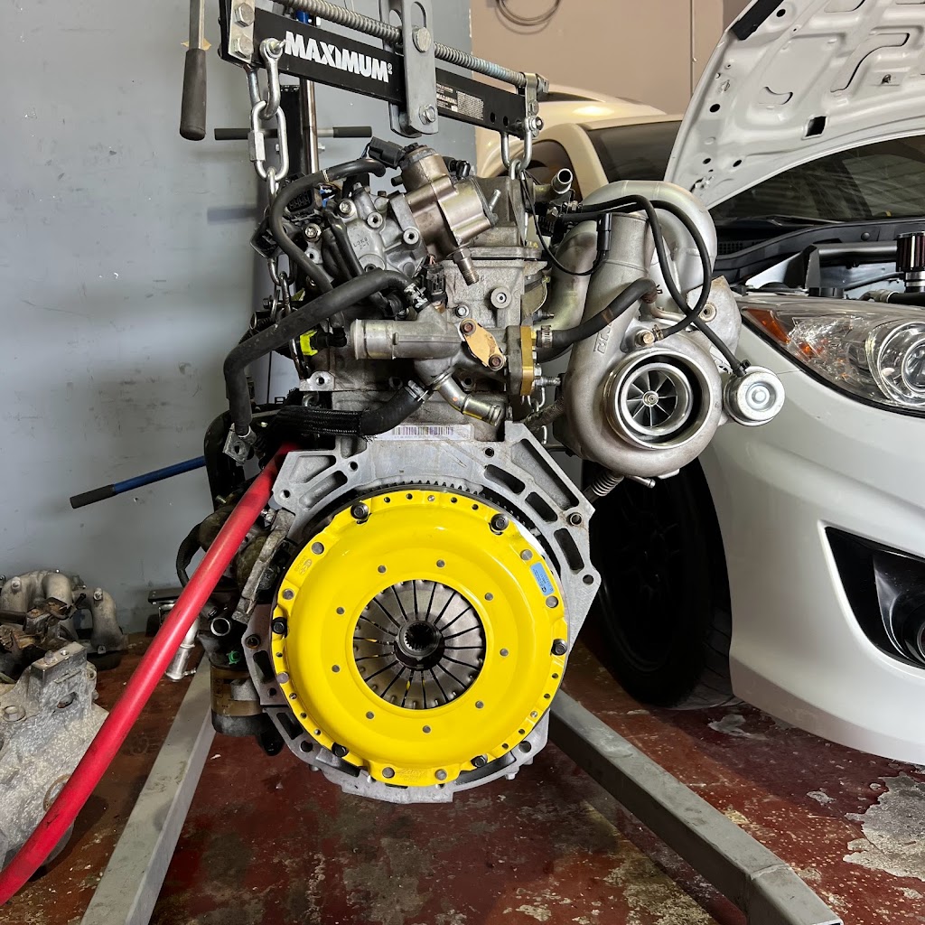Parts Plug | car repair | 1115 Wentworth St W Unit C5B, Oshawa, ON L1J 8P7, Canada | 9054327584 OR +1 905-432-7584