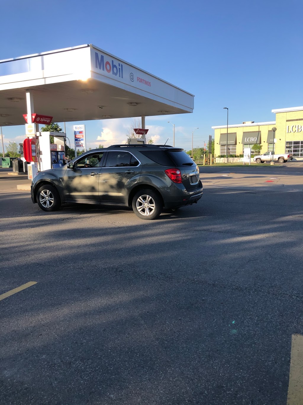 MOBIL@ - 4211 | 330 Queens Plate Dr, Etobicoke, ON M9W 7J7, Canada | Phone: (416) 741-0503