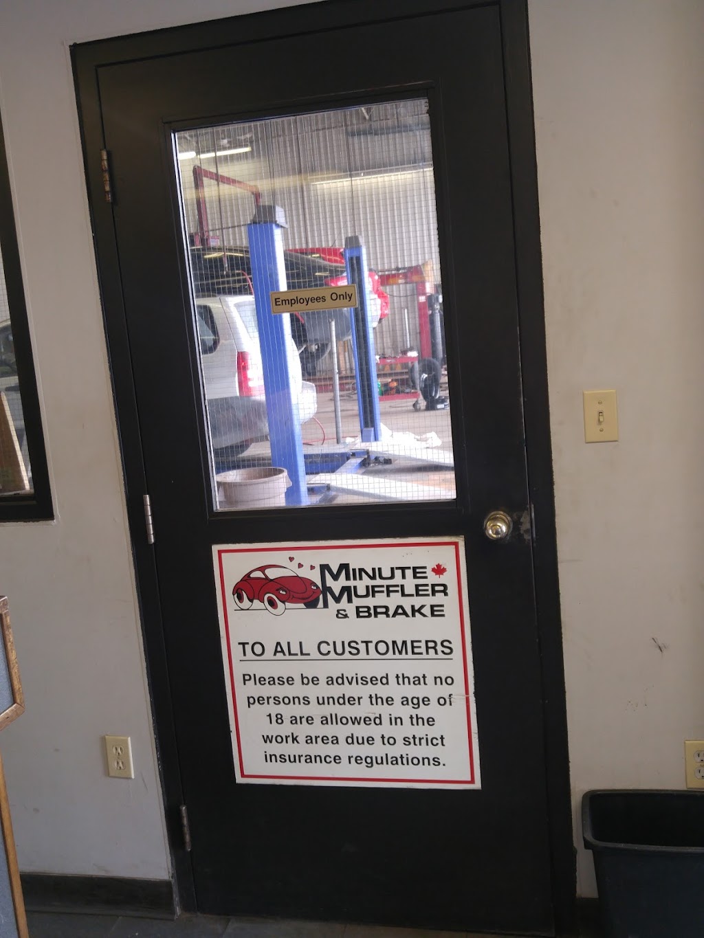 Minute Muffler Brake & Auto Service | 1030 Division St, Cobourg, ON K9A 5Y5, Canada | Phone: (905) 372-9601