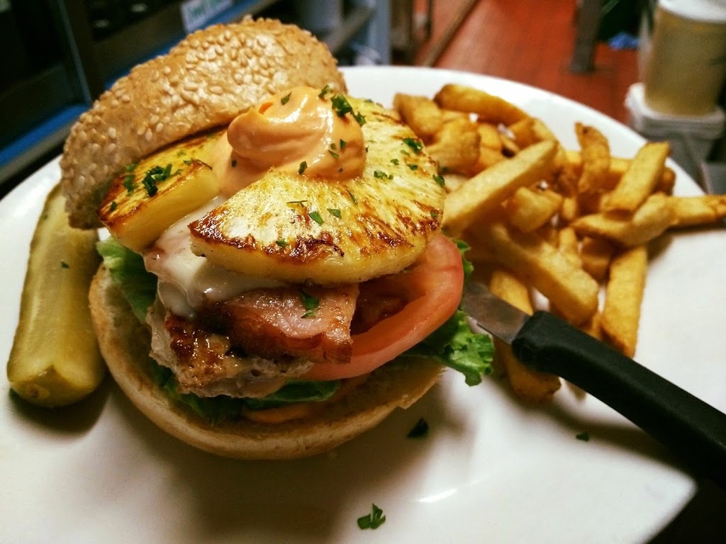 Johns Place Restaurant | 723 Pandora Ave, Victoria, BC V8W 1N8, Canada | Phone: (250) 389-0711