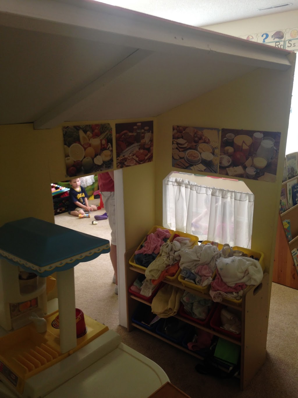 Kids Only (Daykids) Daycare & Pre-school | 11255 88 Ave, Delta, BC V4C 3B6, Canada | Phone: (604) 572-9709