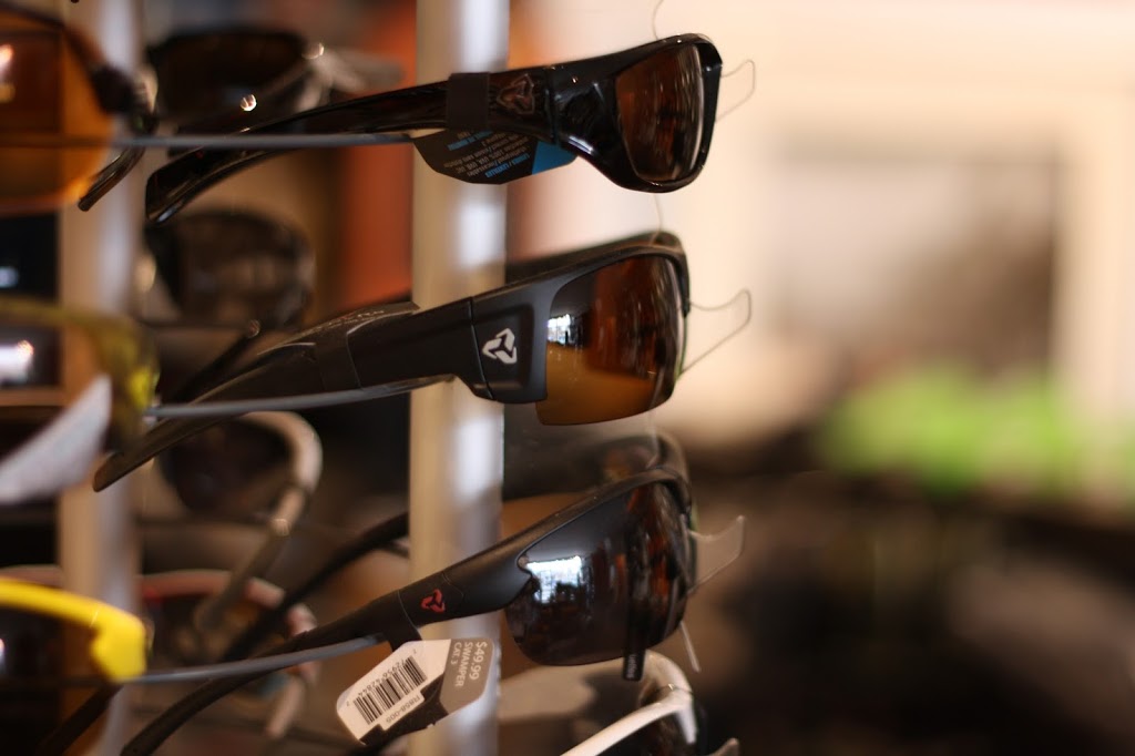 Van de Velo | 1708 Lakeshore Rd W, Mississauga, ON L5J 1J5, Canada | Phone: (905) 855-1190