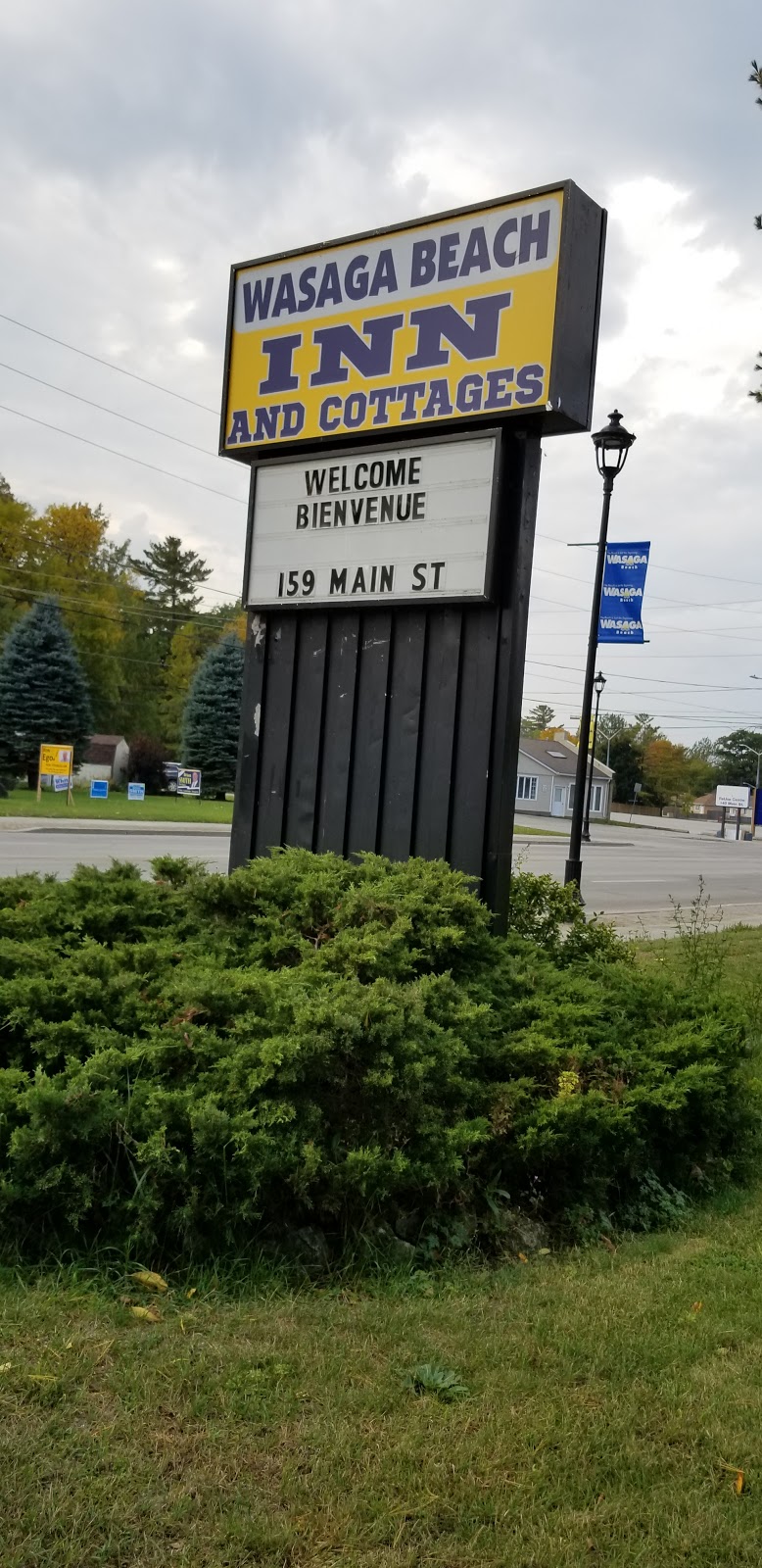 Wasaga Beach Inn And Cottages | 159 Main St, Wasaga Beach, ON L9Z 2L3, Canada | Phone: (705) 429-2535