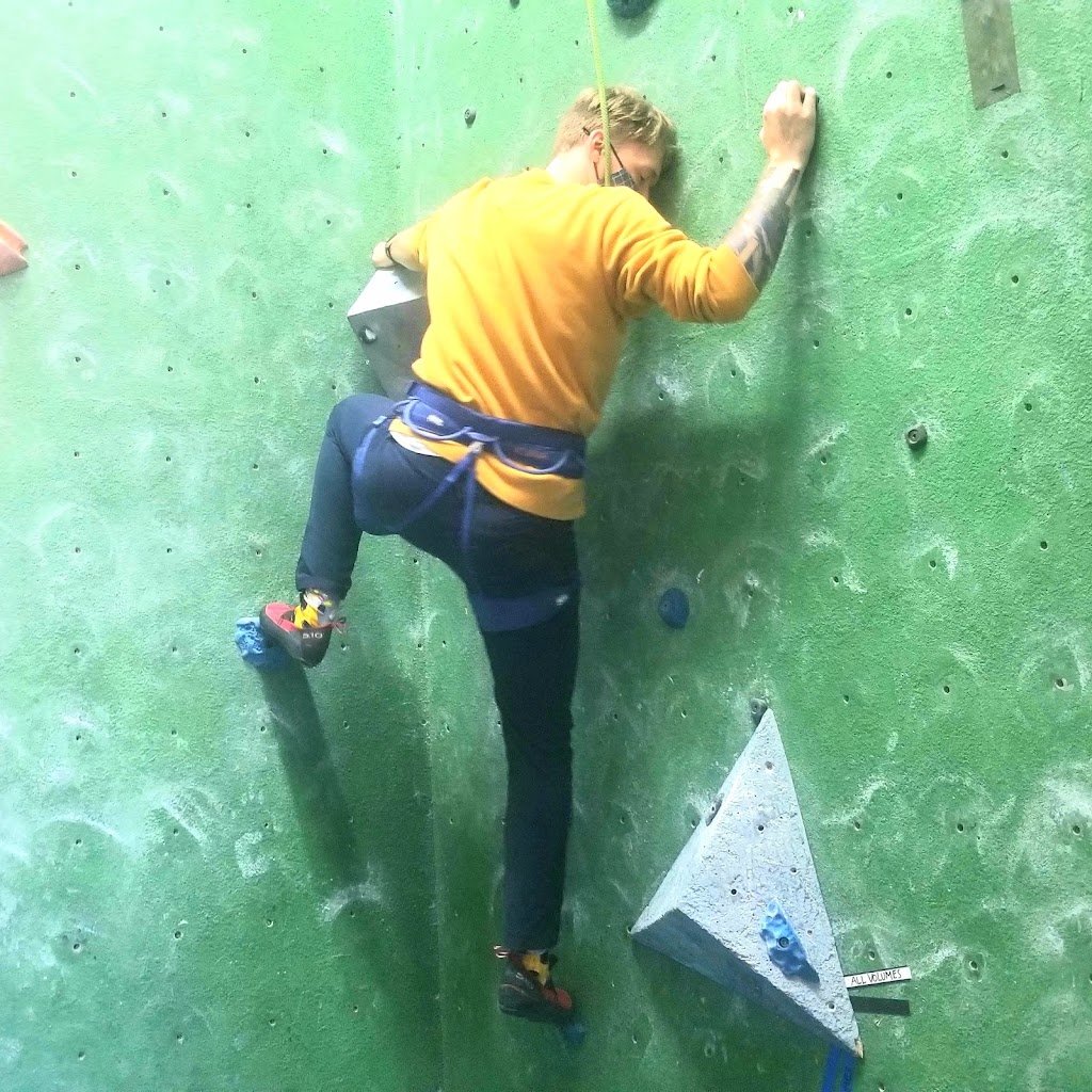 Rock And Rope Climbing Centre | 280 Perry St Unit 16, Peterborough, ON K9J 2J4, Canada | Phone: (705) 745-2333