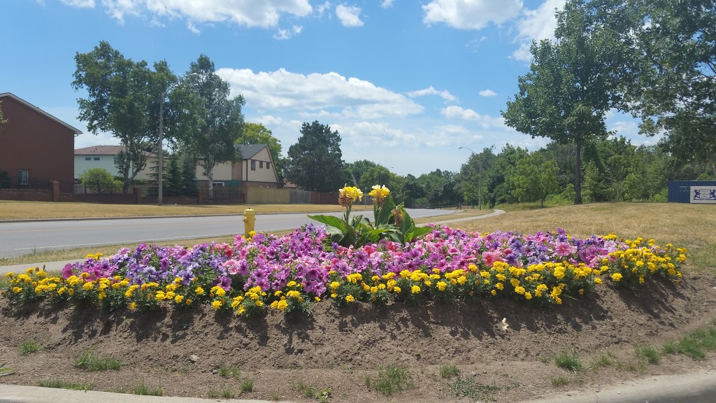 North Oshawa Park | 1139 Mary St N, Oshawa, ON L1G 5G9, Canada | Phone: (905) 436-3311