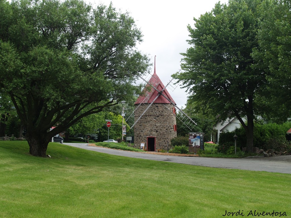 Moulin Grenier | 912 Rue Notre-Dame, Repentigny, QC J5Y 1C8, Canada | Phone: (450) 470-3001 ext. 3424