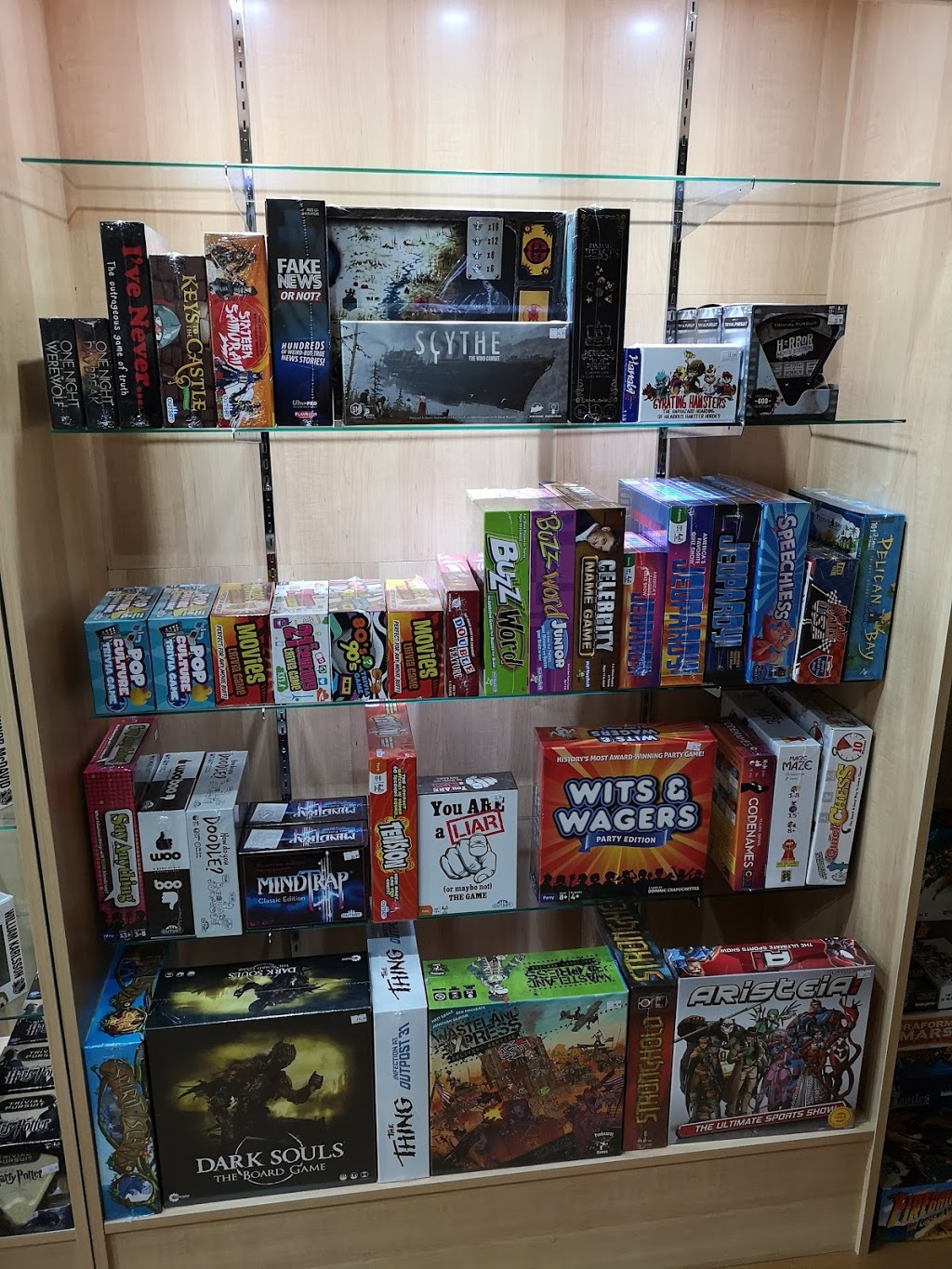 JPL Sports Cards and Collectibles | 12-5115 Harvester Rd, Burlington, ON L7L 0A3, Canada | Phone: (905) 333-3124