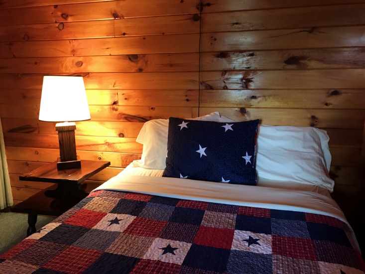 Northern Trails Lodging & Adventures | 6 Motel Drive, Pittsburg, NH 03592, USA | Phone: (603) 331-1975