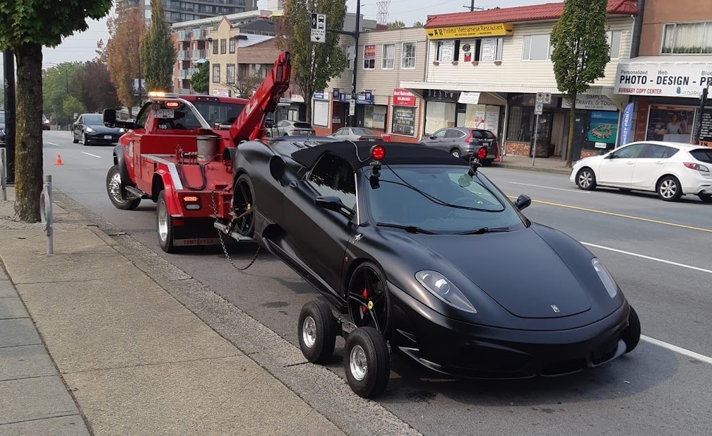 Mundies Towing New Westminster | 319 14th St, New Westminster, BC V3M 5T2, Canada | Phone: (604) 525-3535