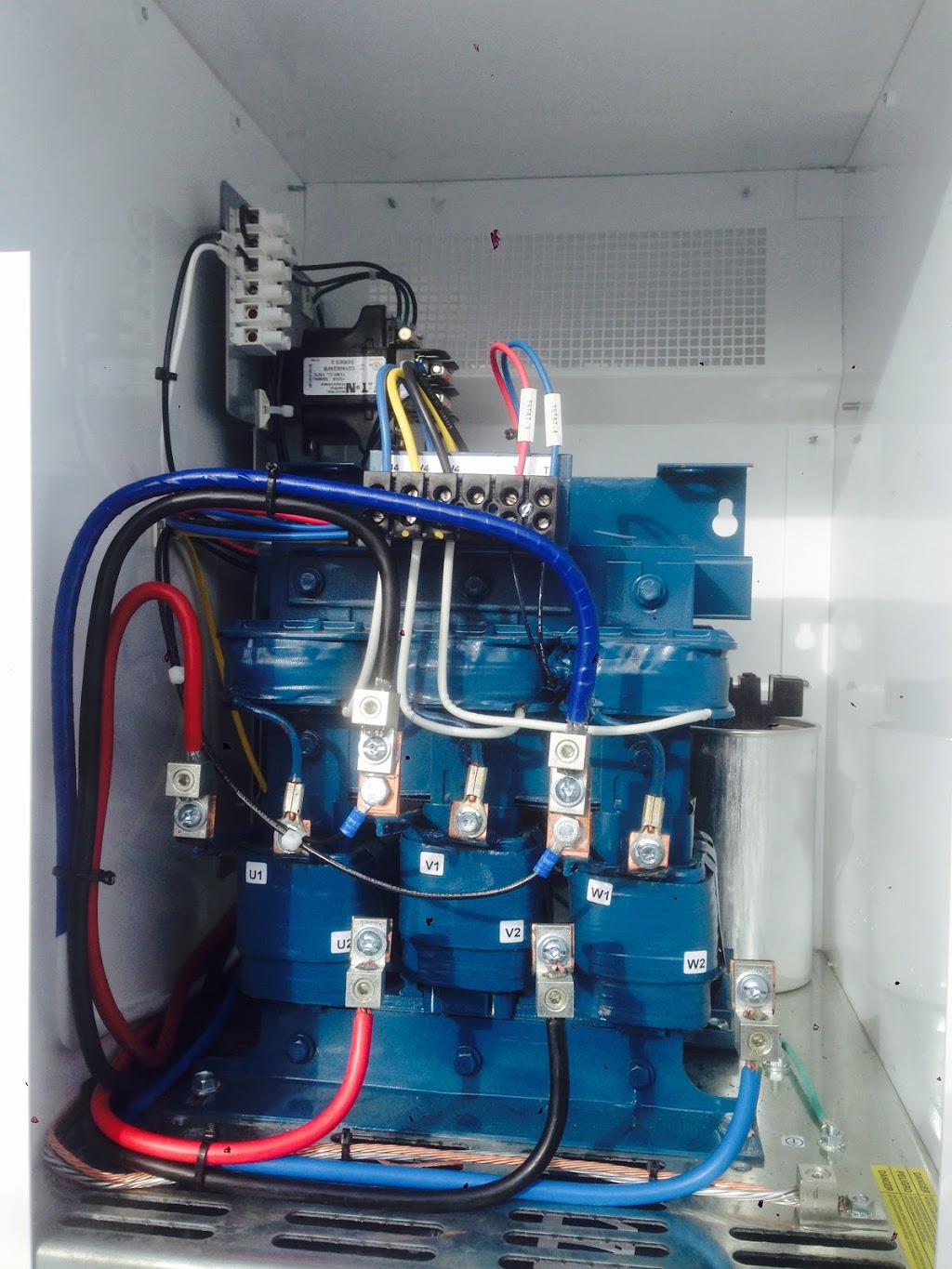JL Electic | 12 West St, Coldwater, ON L0K 1E0, Canada | Phone: (705) 937-1630