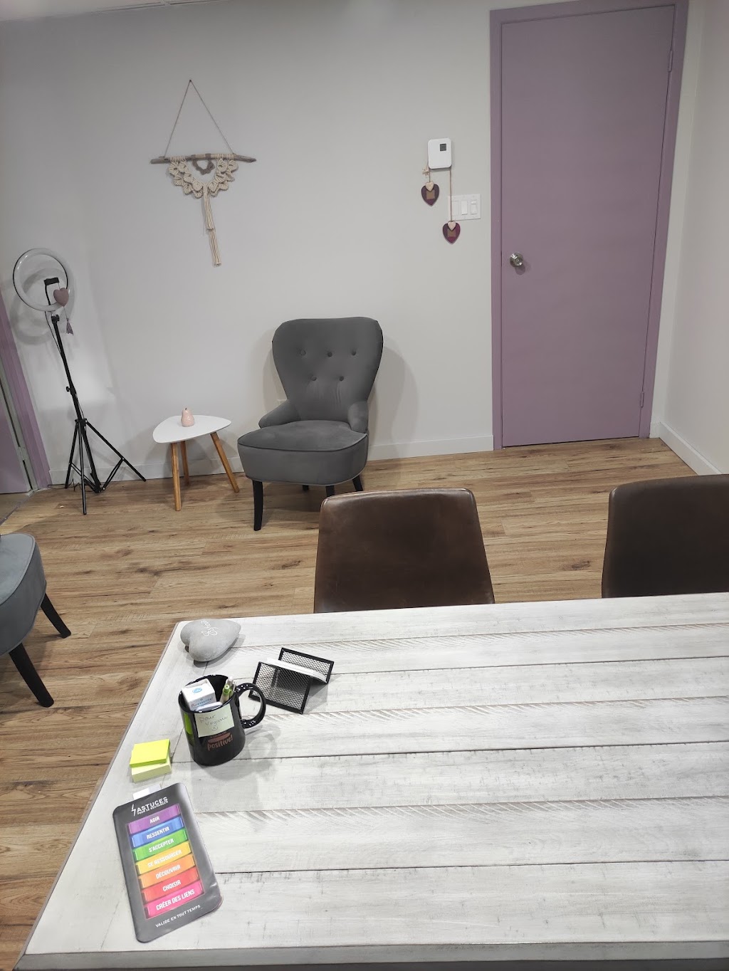 Virginie Isambourg - Quête de Sens Sophrologie - Albanel | 284 Rue de lÉglise, Albanel, QC G8M 3G1, Canada | Phone: (418) 618-4481