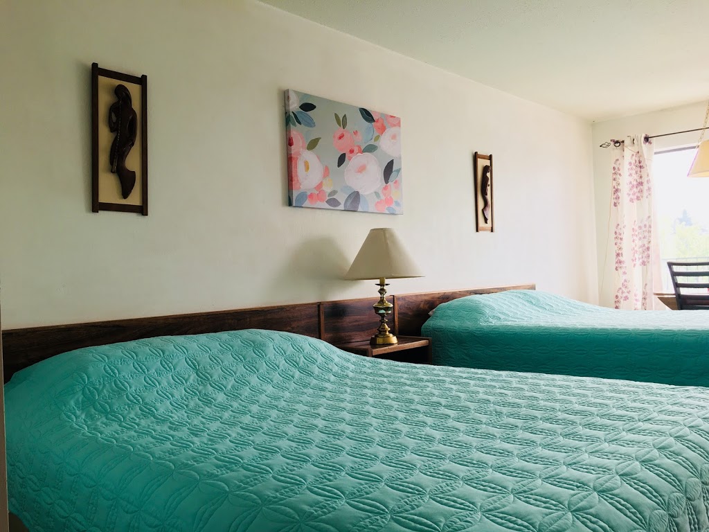 Granada Inn | 2592 Skaha Lake Rd, Penticton, BC V2A 6G1, Canada | Phone: (250) 493-2144