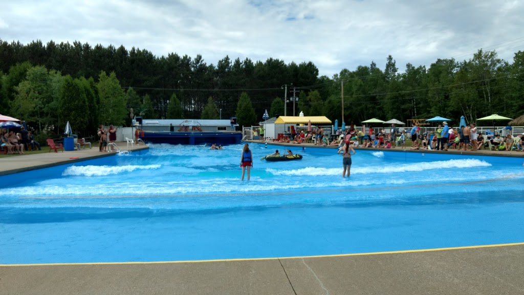 Camping Lac et Forêt | 131 12e Avenue S, Sainte-Thècle, QC G0X 3G0, Canada | Phone: (418) 289-3871