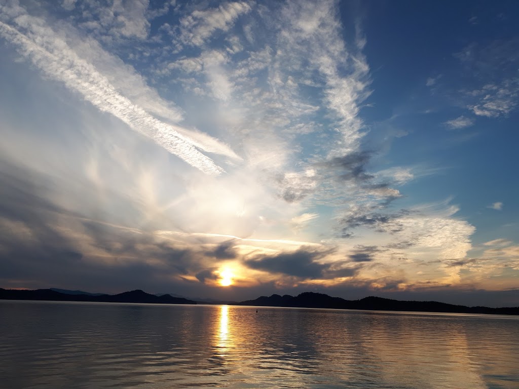 Saturna Lighthouse Pub | 100 E Point Rd, Saturna, BC V0N 2Y0, Canada | Phone: (250) 539-5725