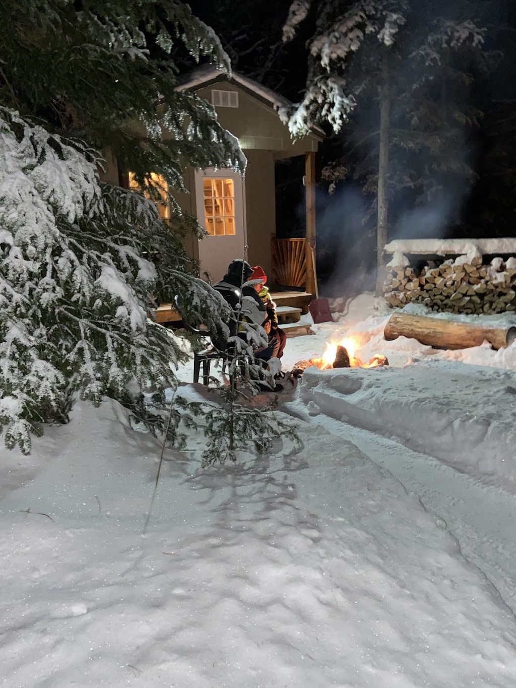 The Cabin | 31133 Hwy 41, Eganville, ON K0J 1T0, Canada | Phone: (905) 432-5666