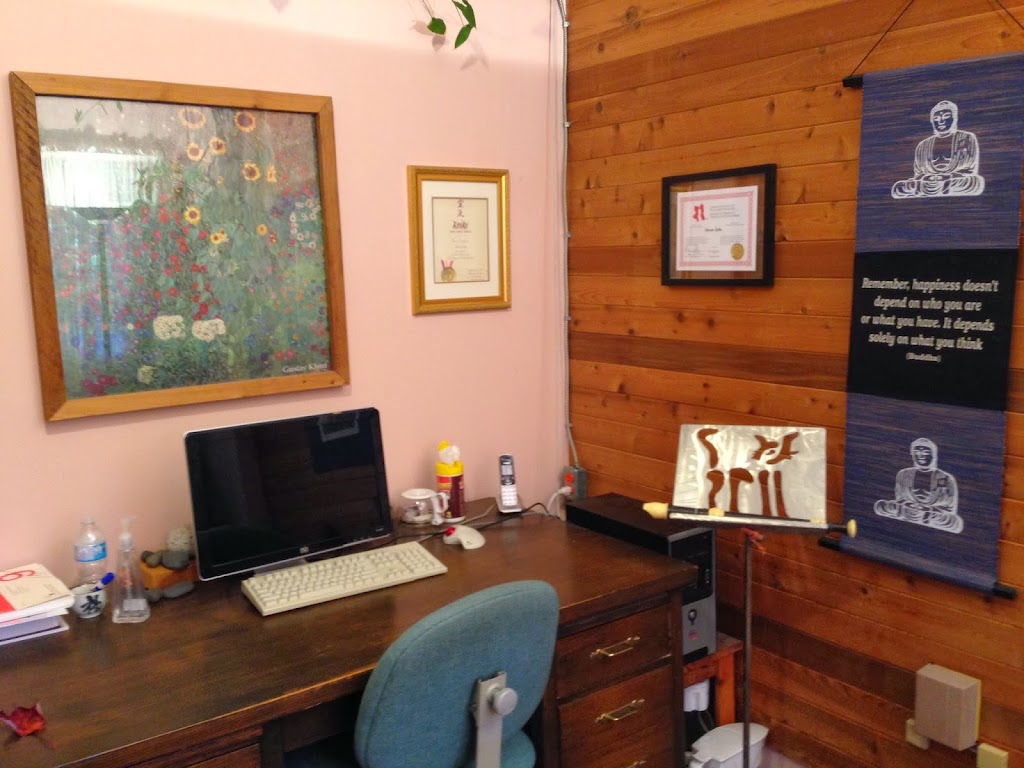 Lake & Associates Counselling Inc. | 1944 Riverside Ln #313, Courtenay, BC V9N 0E5, Canada | Phone: (604) 505-3536