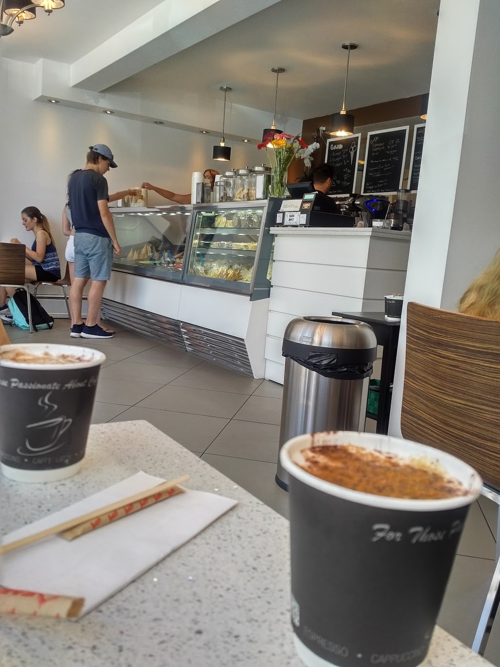 Gelato Village | 1417-19 Pelham St, Fonthill, ON L0S 1E3, Canada | Phone: (289) 897-9747
