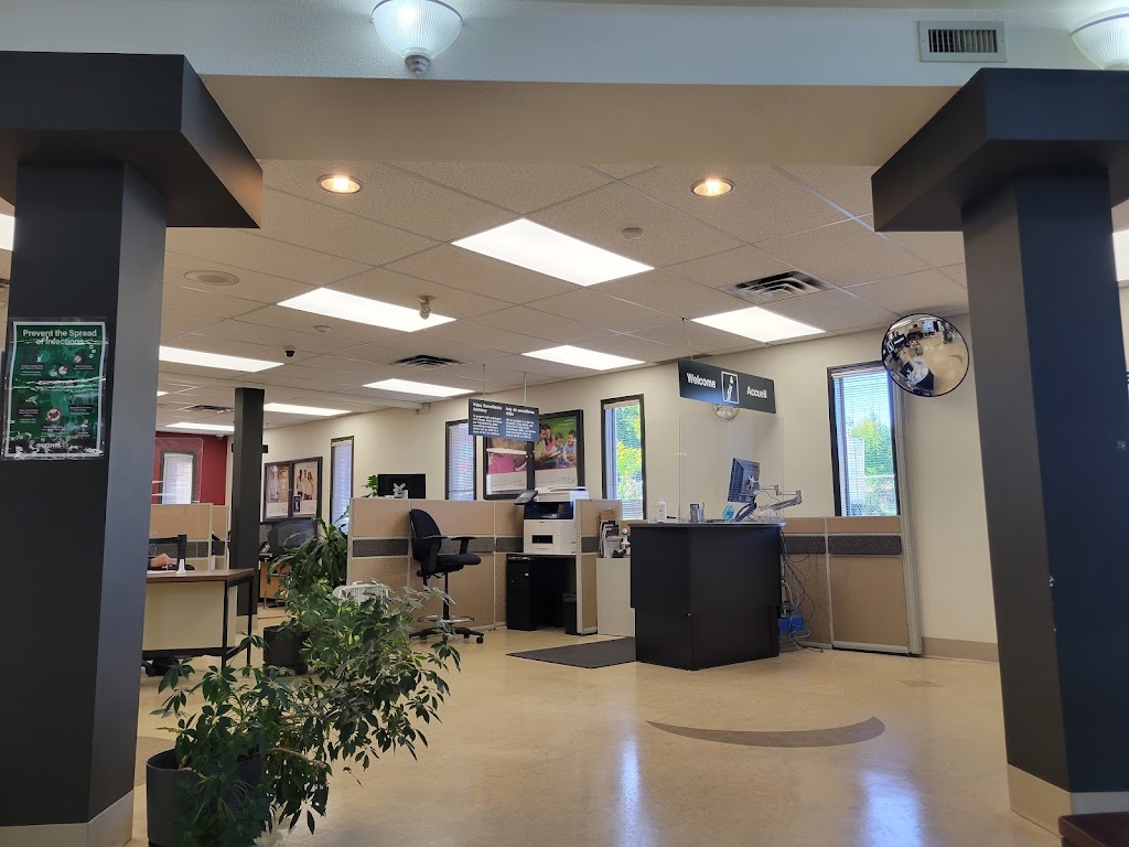 Service Canada Centre | 130 19th St, Courtenay, BC V9N 8S1, Canada | Phone: (800) 622-6232